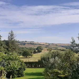 https://meadowsweet-laneside.yorkshirehotels.net