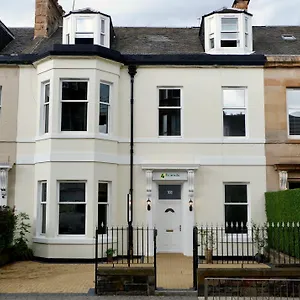 Guest house 4 Friends House, Edinburgh